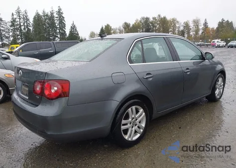 2009 Volkswagen Jetta Tdi из США, поврежденный, VIN 3VWRL71K79M090004
